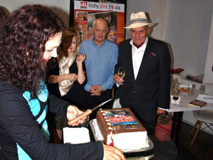 Dort ke knize Smrtící byznys