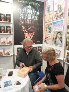 Karel Cubeca - autogramiáda